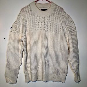 French Connection  Ivory Crew neck, Cable Knit. XL. Beautiful stitching.Like New